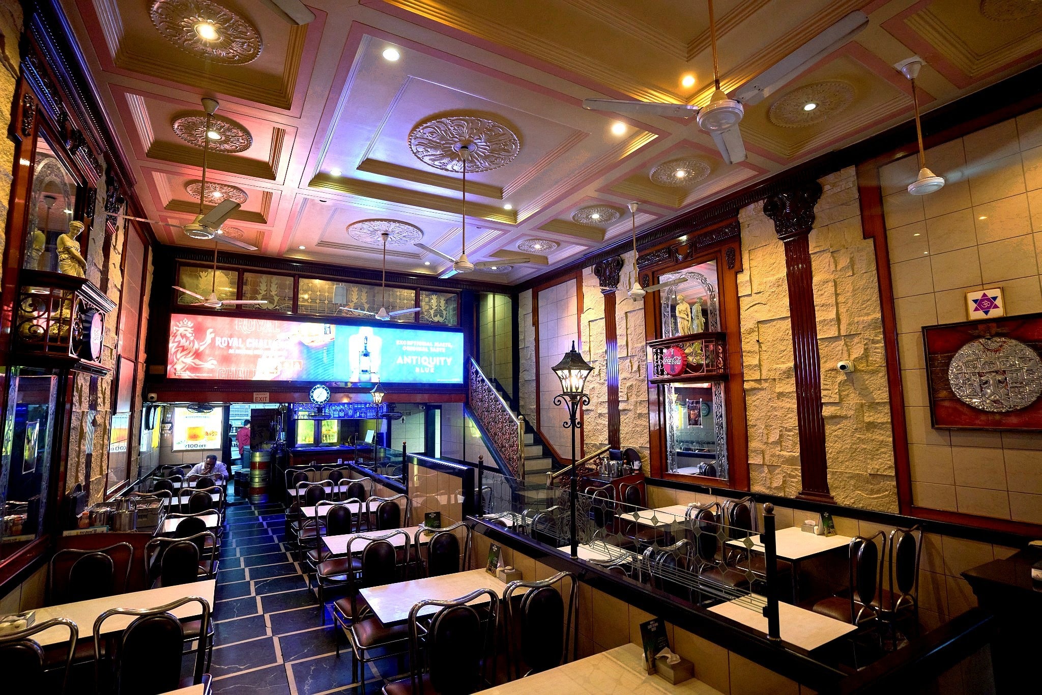 Restaurant image