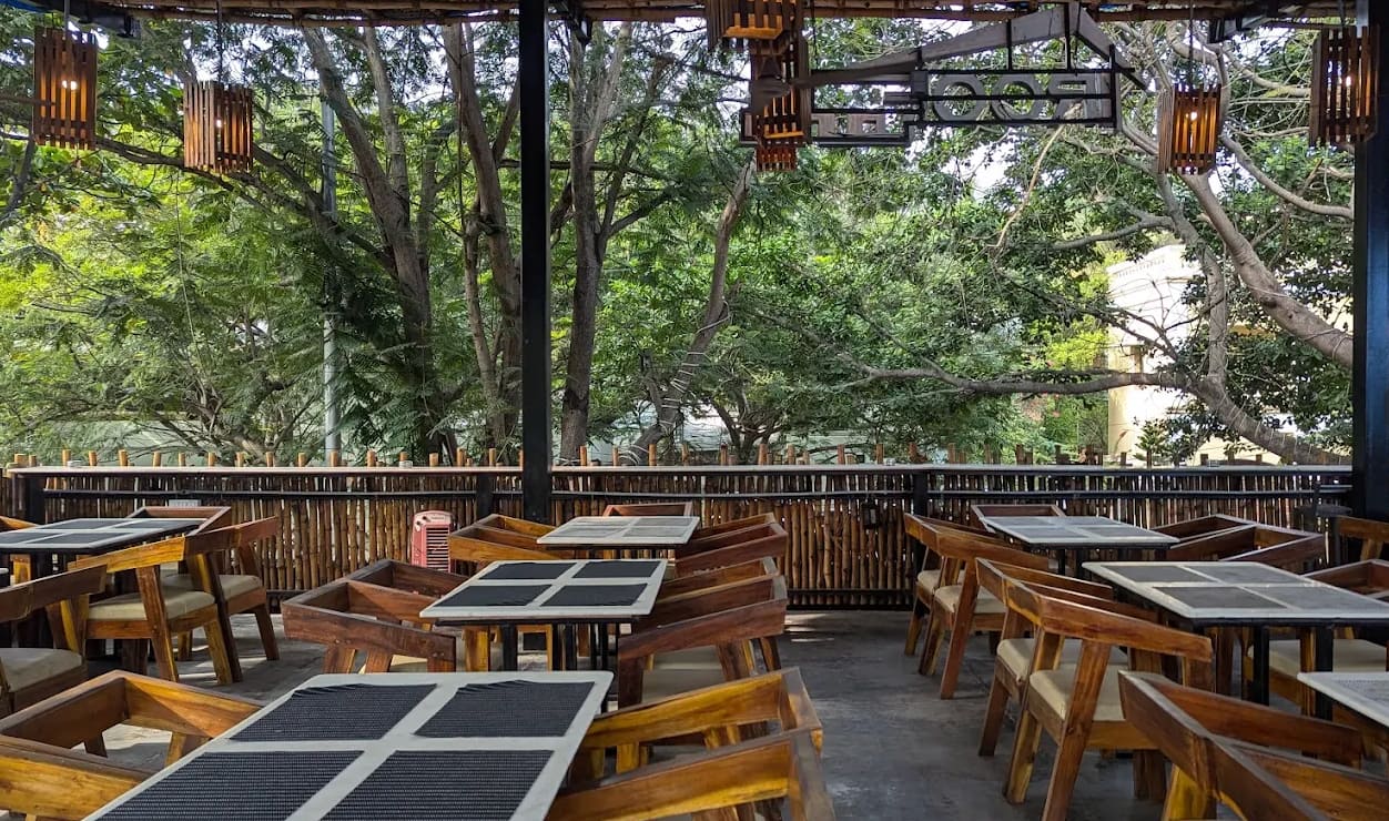 Restaurant image