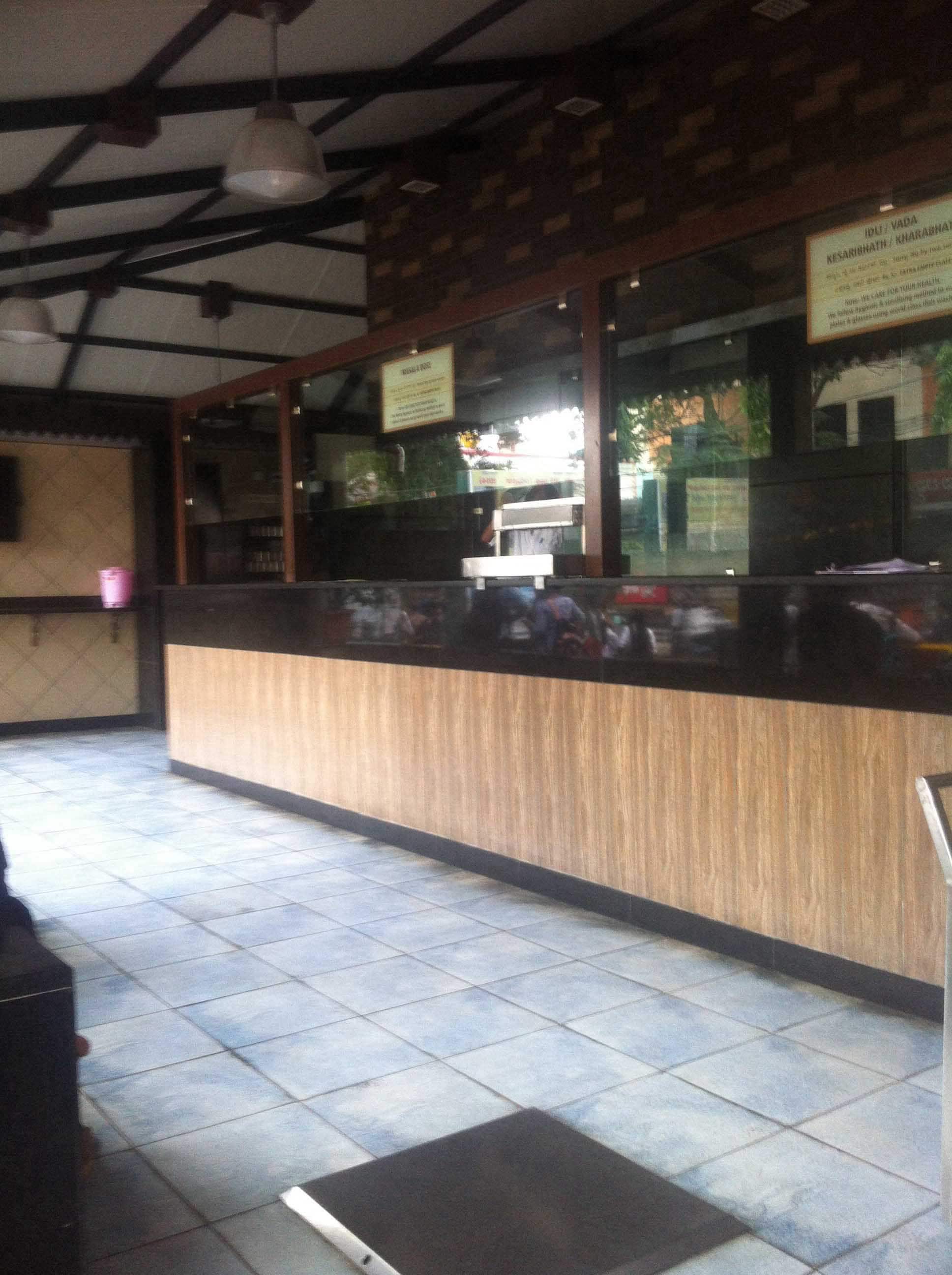 quick breakfast, breakfast before work, early breakfast near me, breakfast restaurants near me, breakfast spots - Taaza Thindi - img2