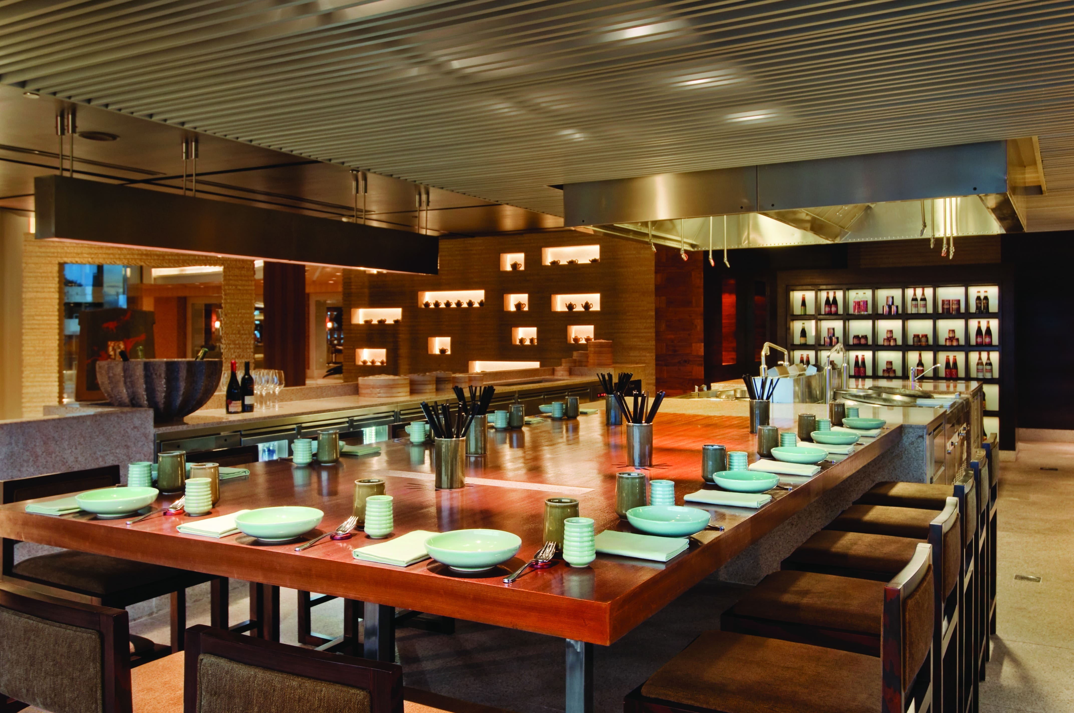 best chinese restaurant in chennai, fine dining chennai, best fine dine restaurants in chennai, luxury restaurants in chennai - Stix - Hyatt Regency - img2