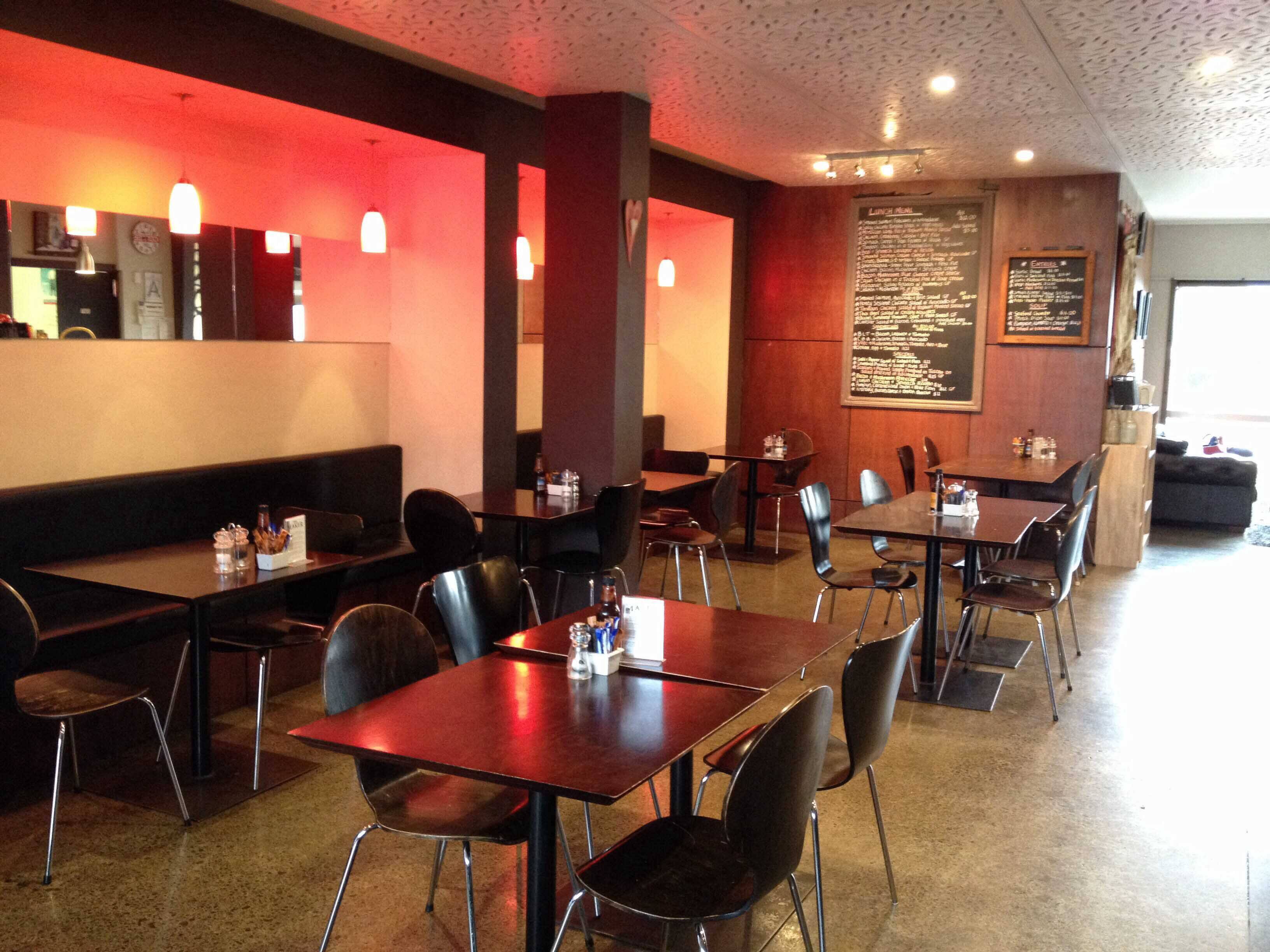 pram beach restaurant