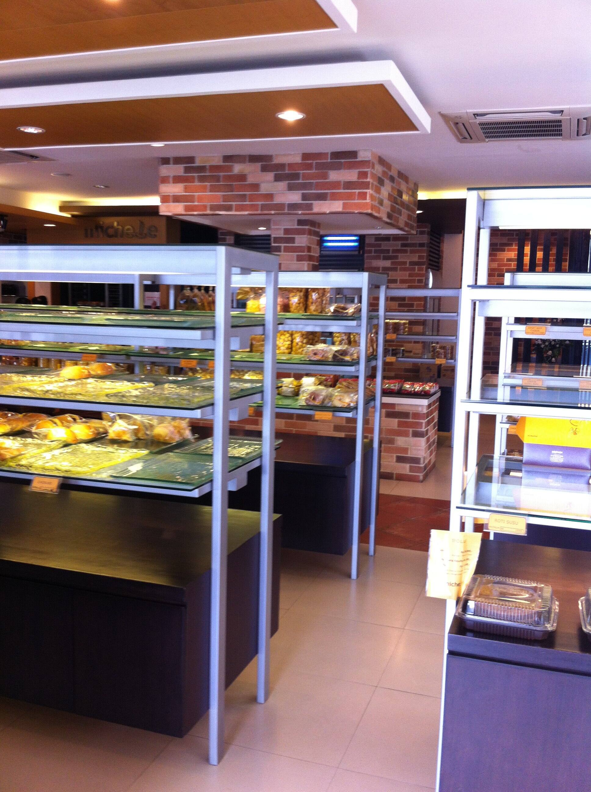 Michelle Bakery Beji Depok Zomato