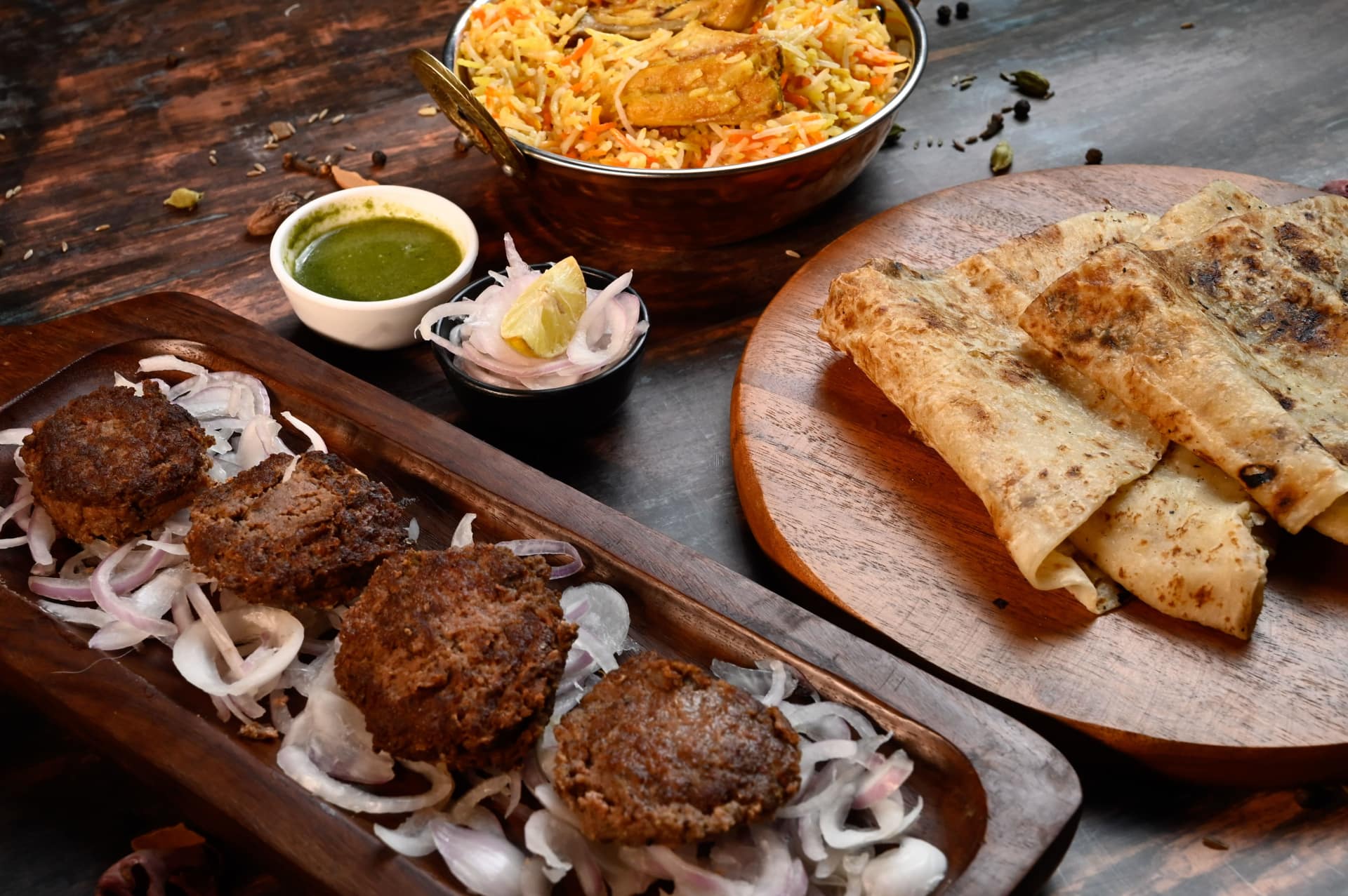 old lucknow, lucknow food, lucknow restaurants, iconic restaurants, local food, kebab restaurants, mughlai restaurants, street food - Tunday Kababi - Since 1905 - img1