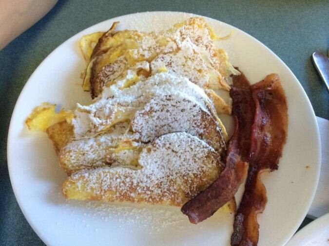 T & T Bakery Cafe, Markham, Toronto Urbanspoon/Zomato