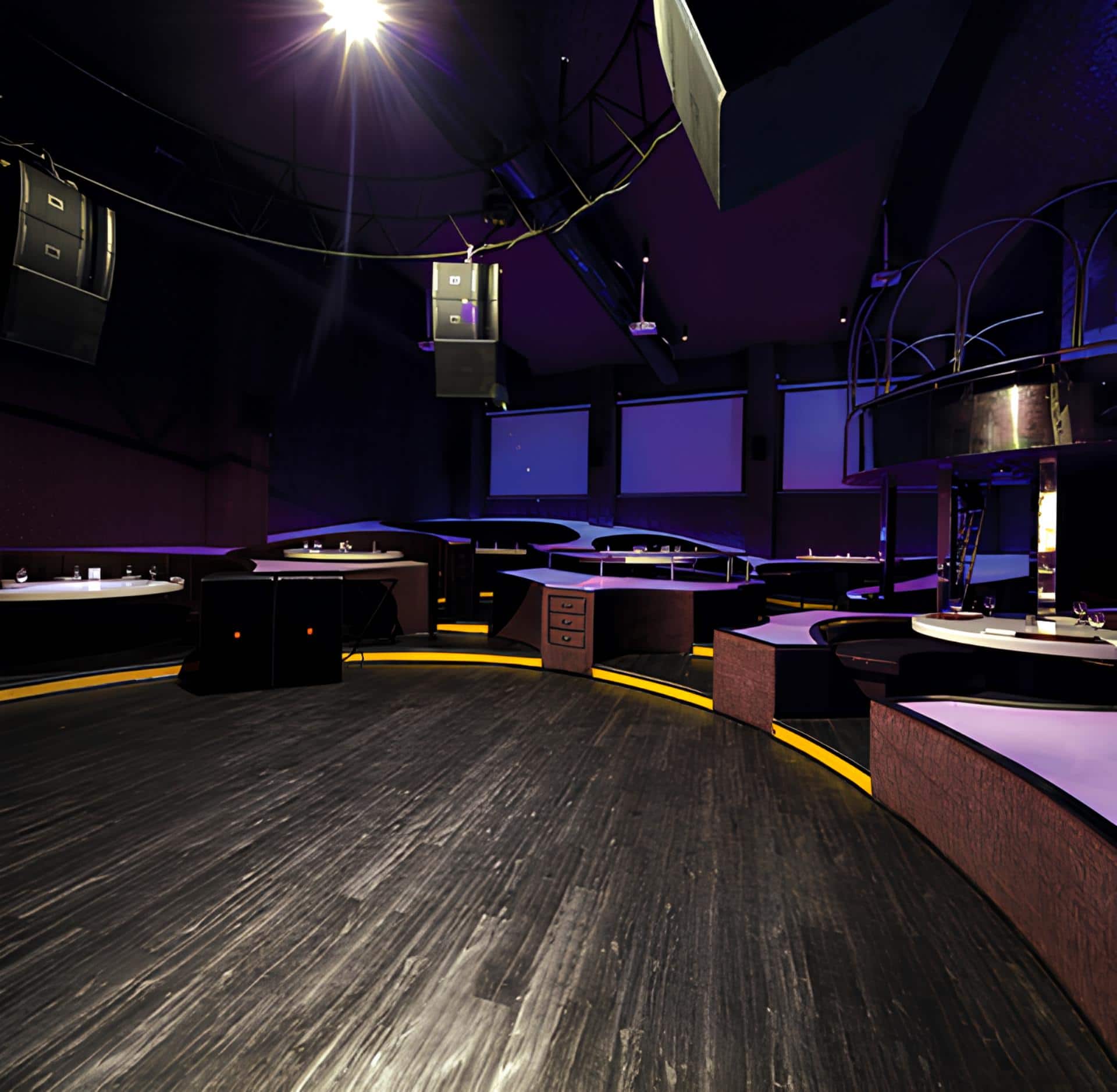 Restaurant image