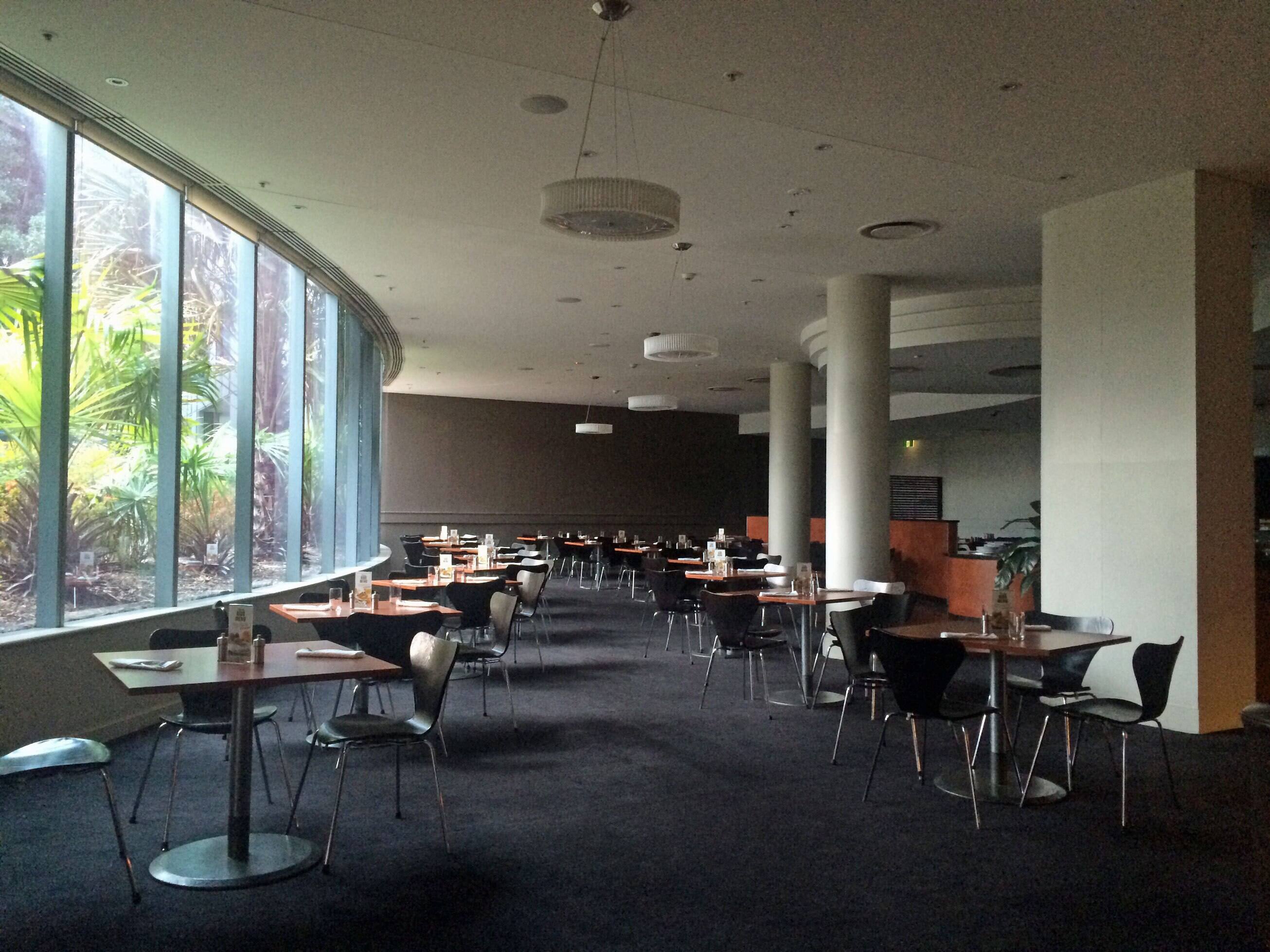 Sirocco Restaurant - The Holiday Inn Sydney Airport Menu ...