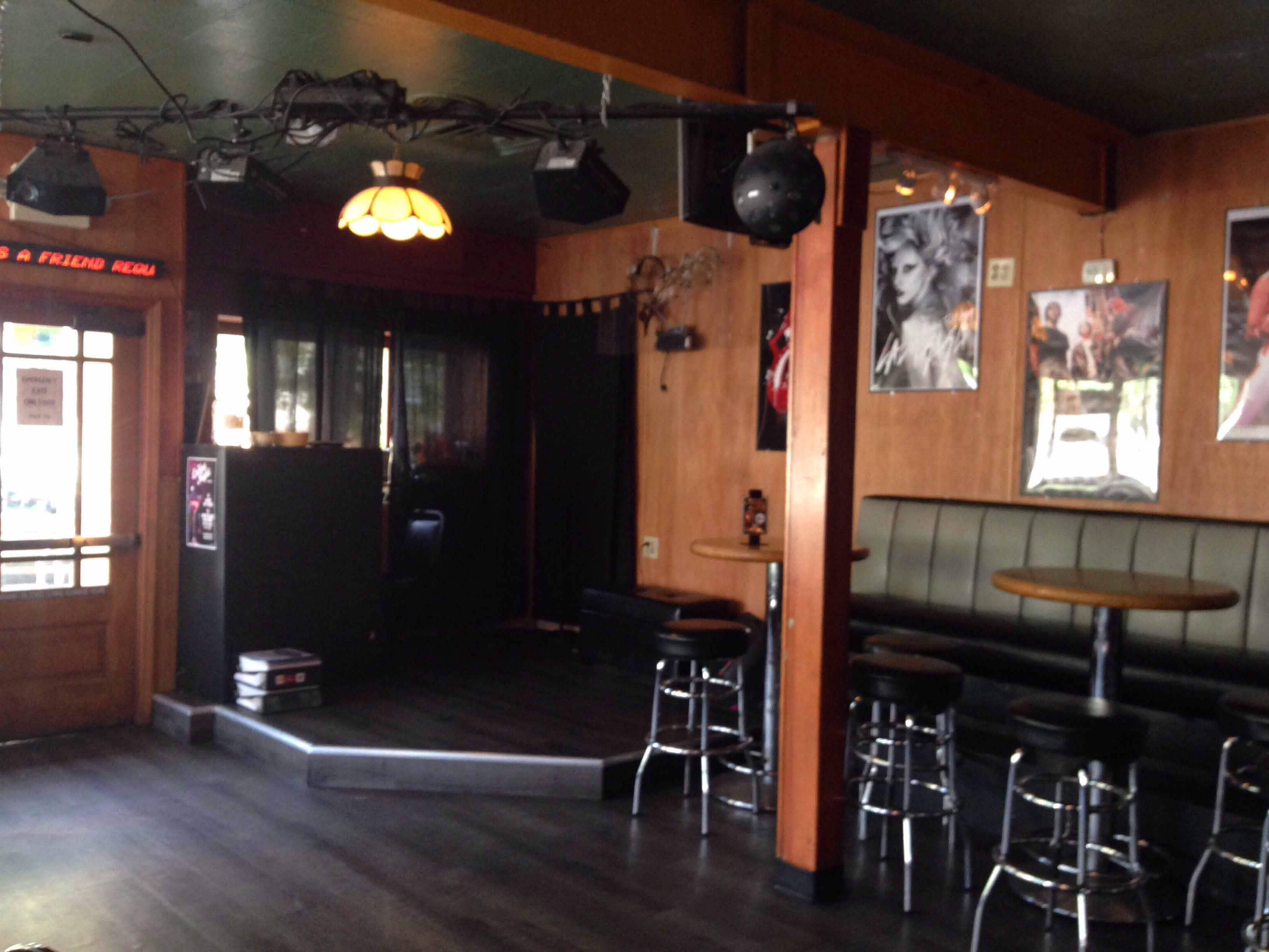 ozzie-s-restaurant-lounge-queen-anne-lower-seattle-zomato