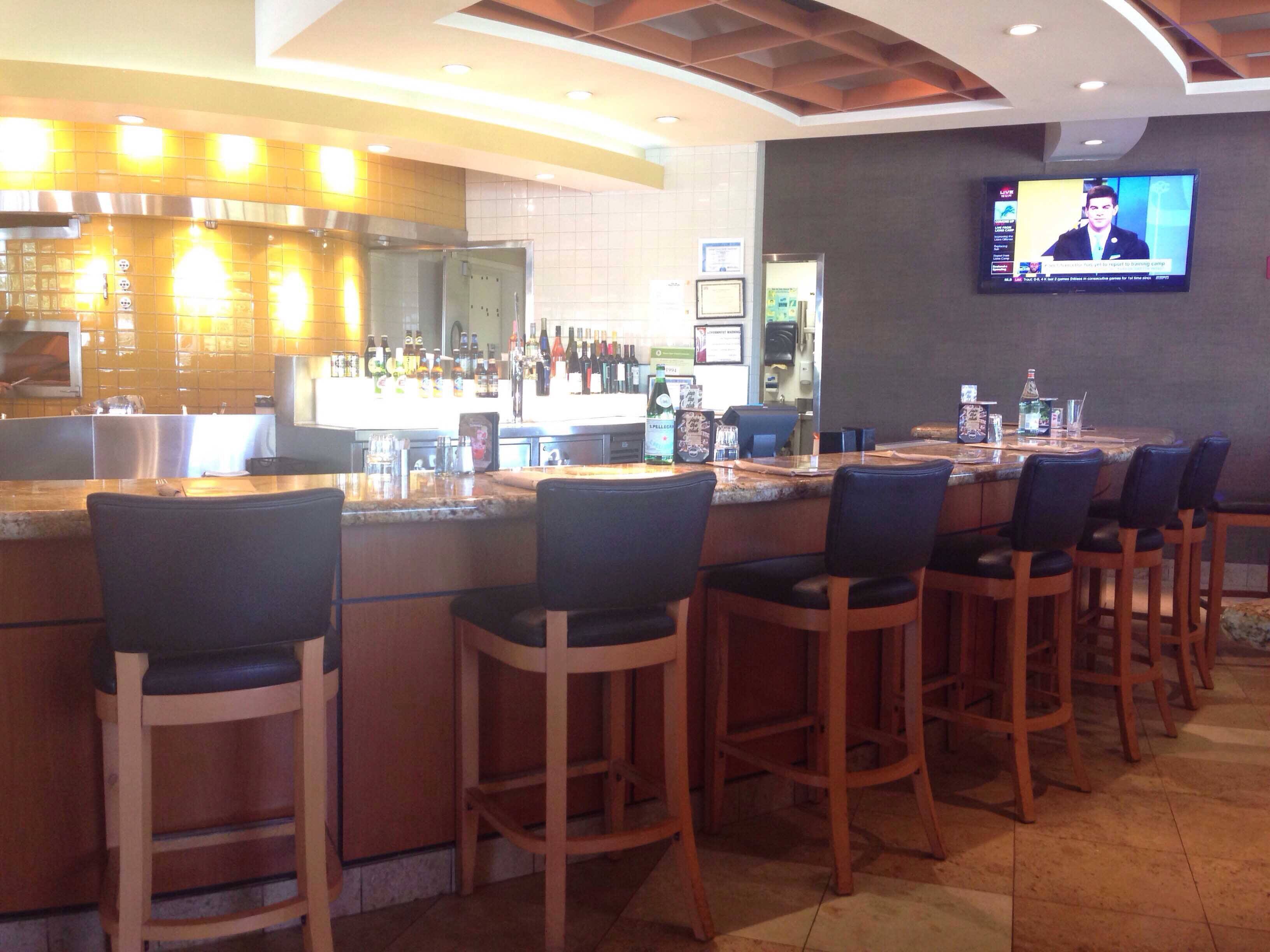 California Pizza Kitchen At Warrenville Photos Pictures Of