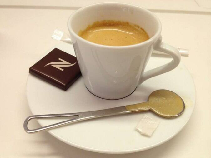 Nespresso Essenza Mini Delonghi Krups 2022 - Opiniones