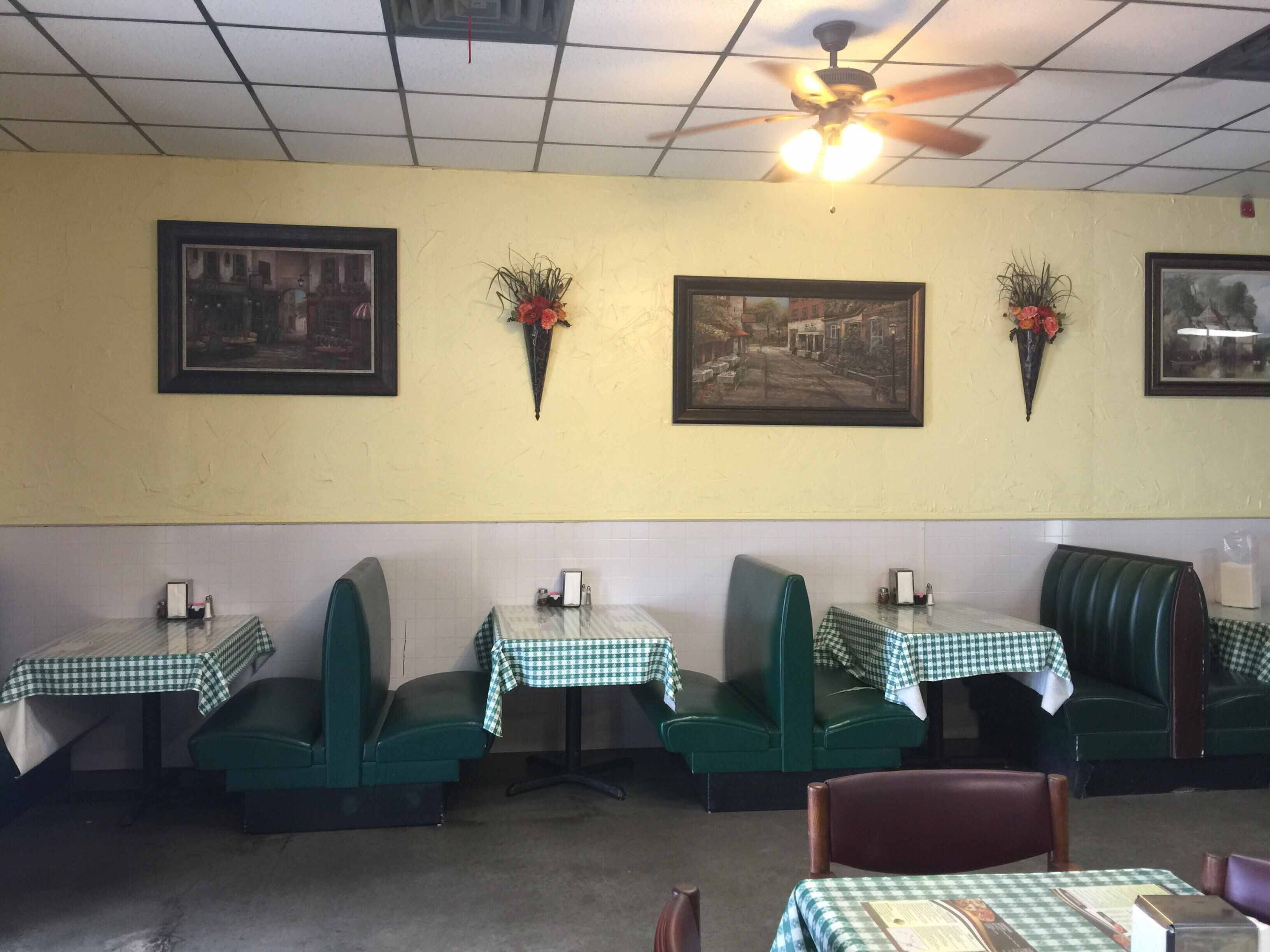 Menu of Mona Lisa Pizza, Fate, Rockwall