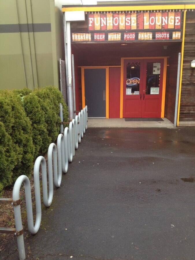 Funhouse Lounge, Southeast, Portland Urbanspoon/Zomato