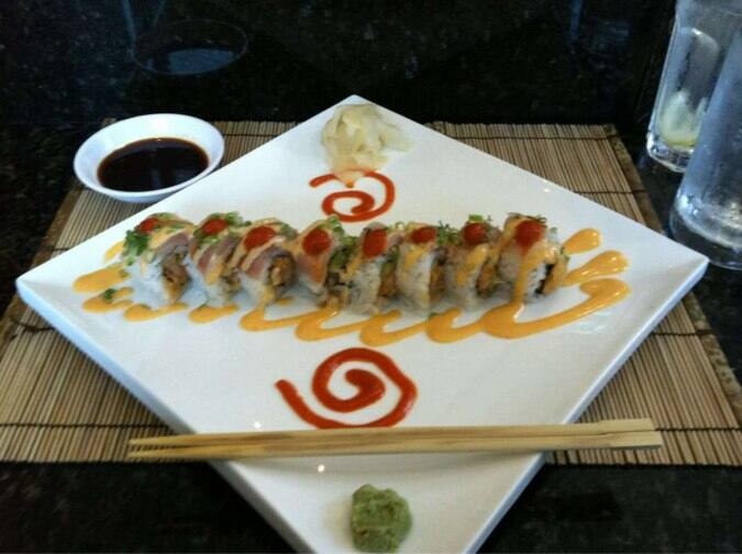 Rolling Sushi Photos, Pictures of Rolling Sushi, Rancho Cucamonga