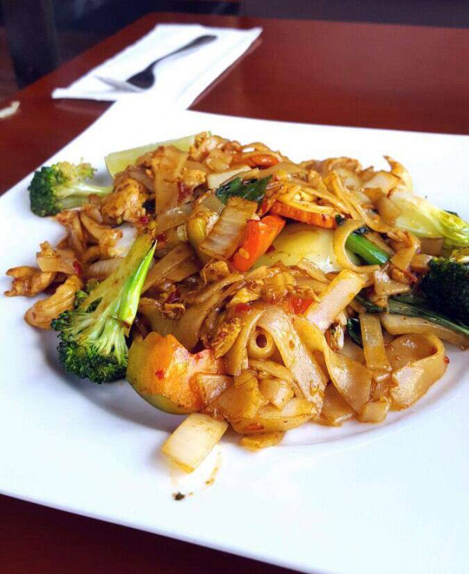 Thai Green Chili Menu, Menu for Thai Green Chili, Dufferin Grove