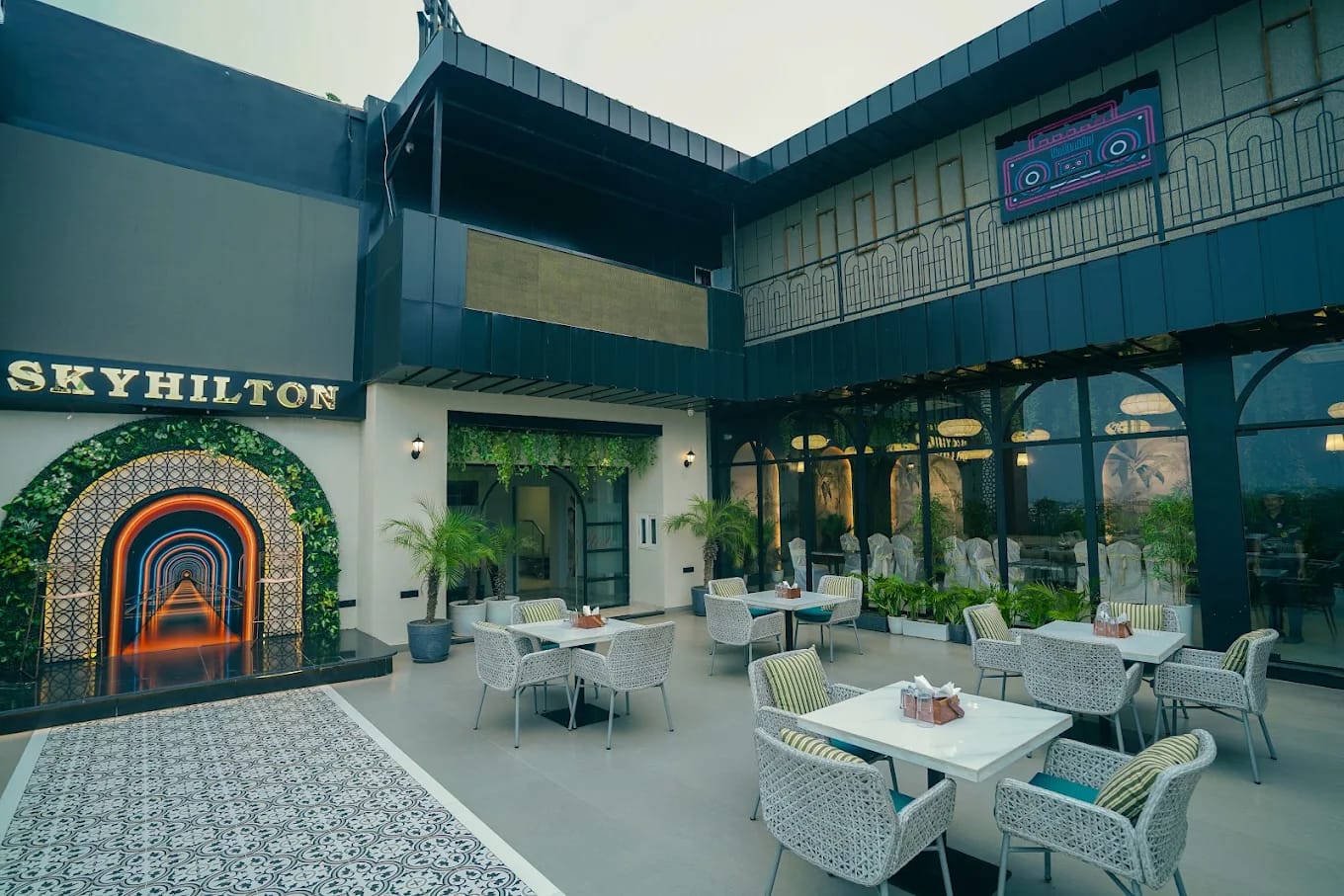 Skyhilton image