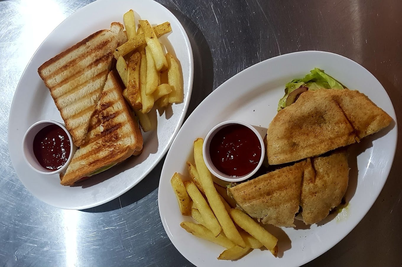 cafes, outdoor cafe near me, outdoor cafes, cafe outdoor seating, cafe with outdoor seating near me - Jackfruit Tree Cafe & Restaurant - img2