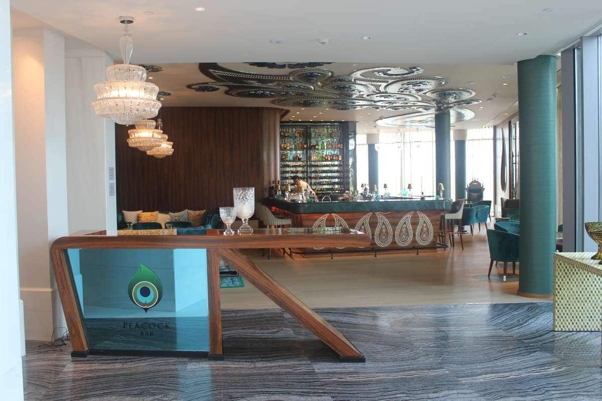 Peacock Bar - ITC Kohenur