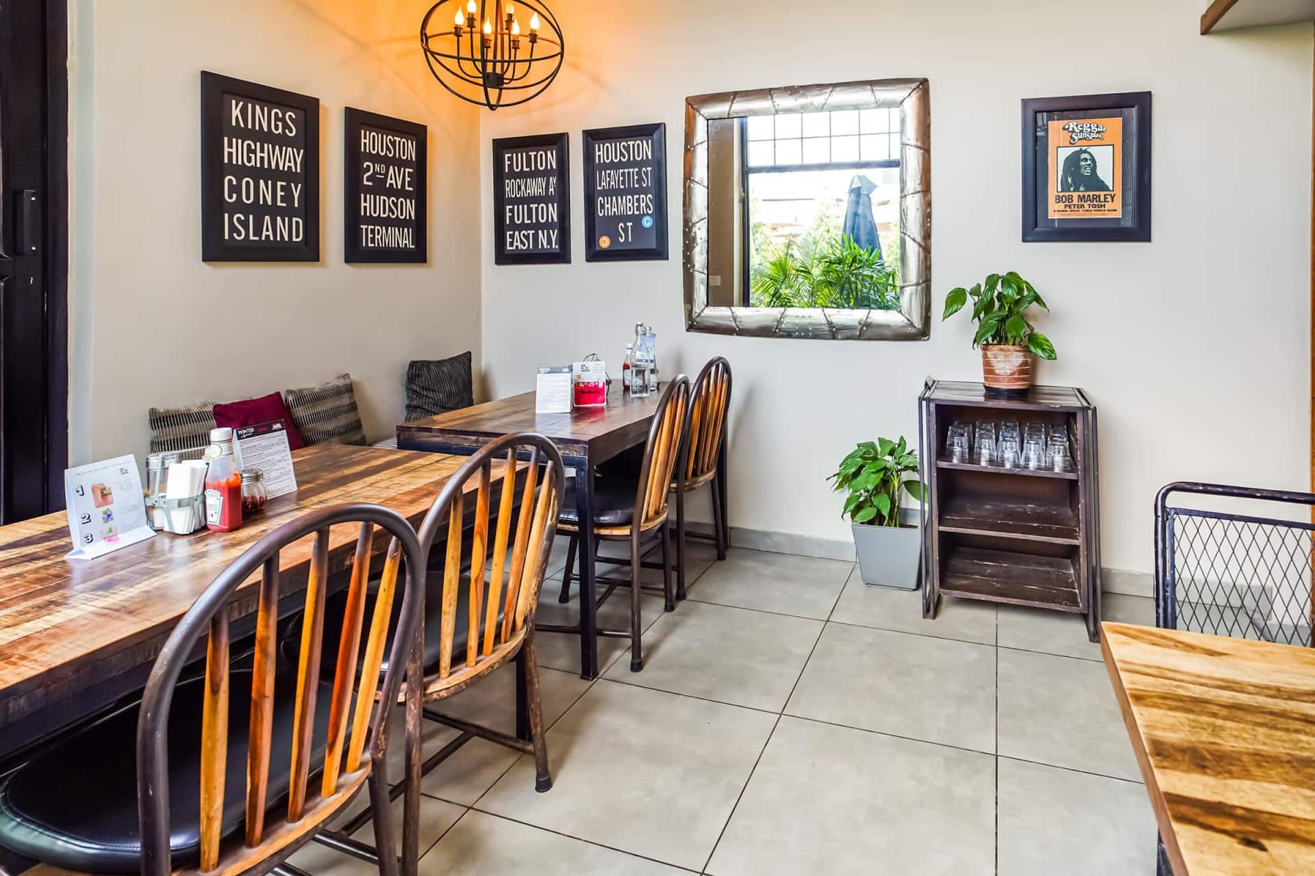 Restaurant image