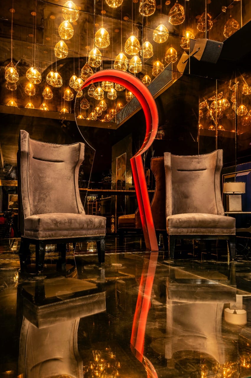 night clubs, dance bars, party clubs - Key - Hotel Samrat - img4