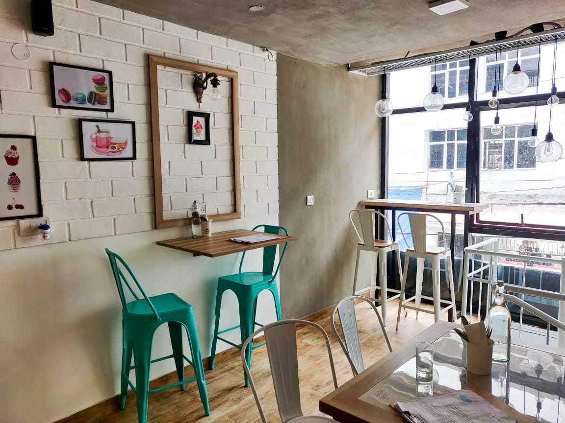 hot chocolate, hot cocoa, chocolate drinks, drinking chocolate, dessert cafe - Nuage - img1
