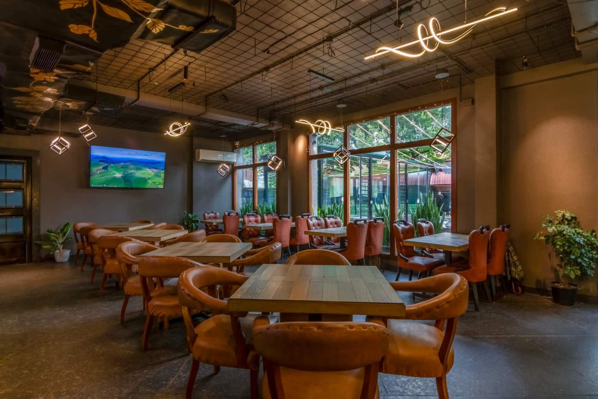 Restaurant image