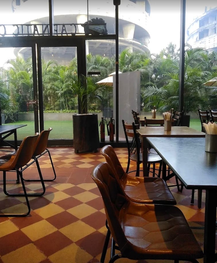 south indian restaurants, south indian food, dosa, idli, vada - Carnatic Cafe - img1