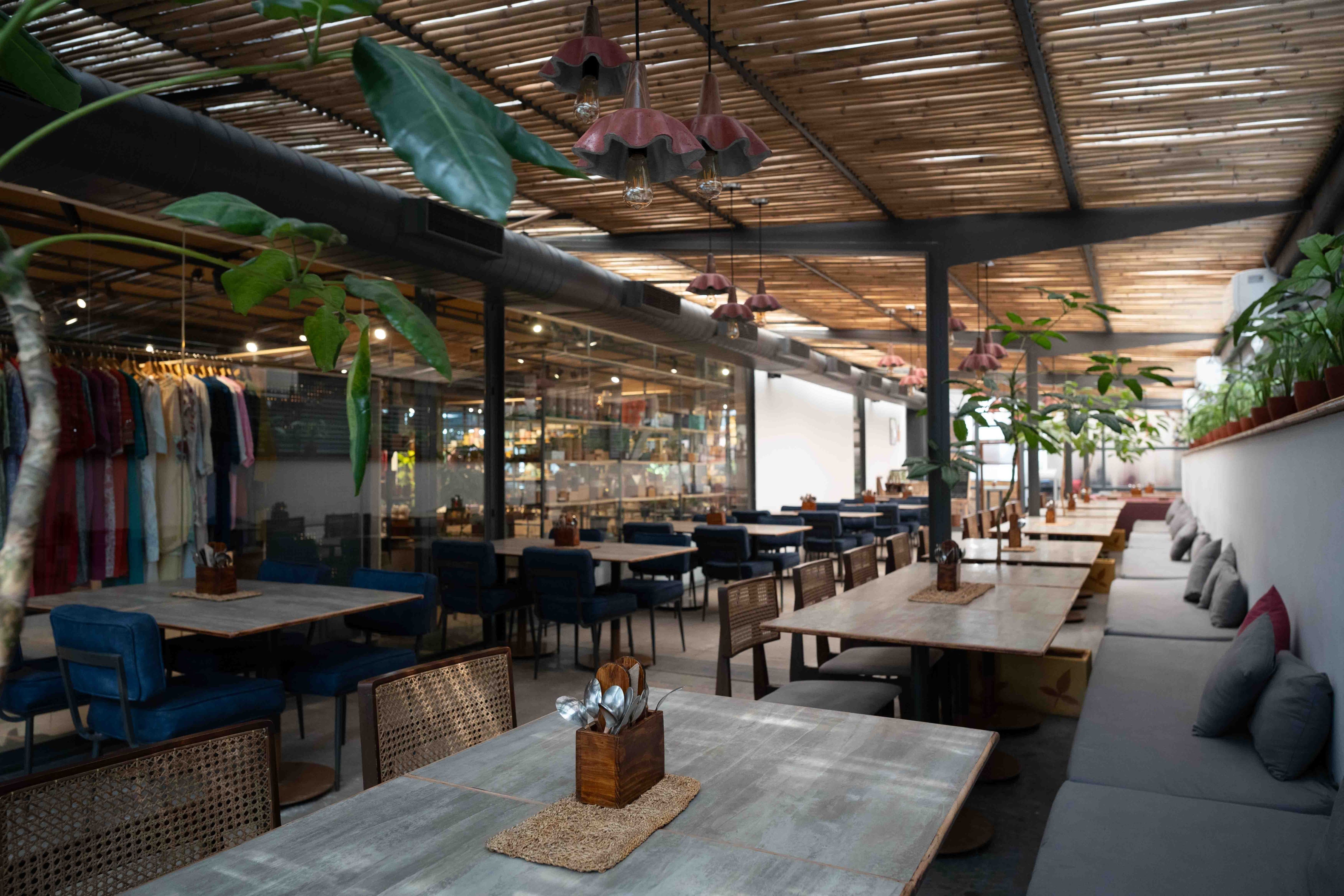 Restaurant image