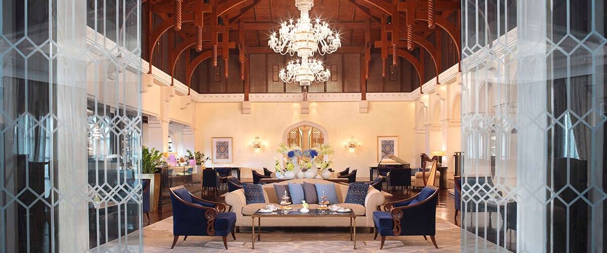 The Lobby Lounge The Ritz Carlton Dubai Jumeirah Beach Residence Jbr Dubai