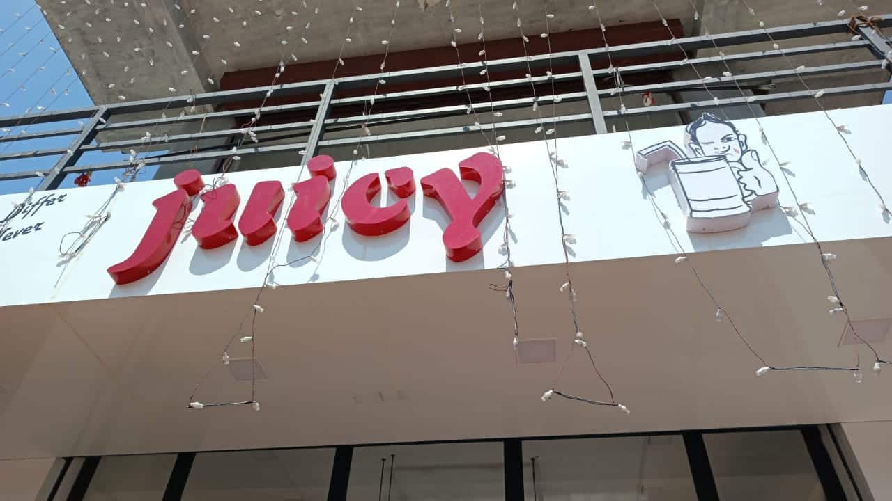 Juicy, Mannarkkad Locality order online Zomato