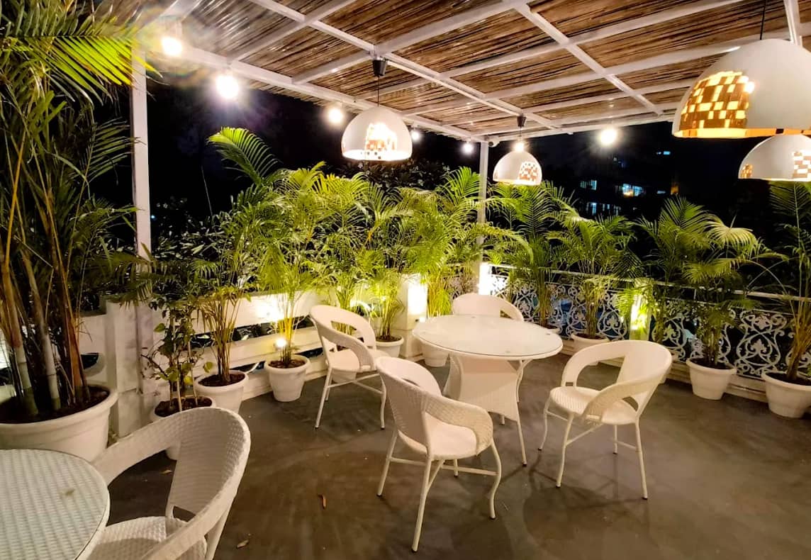 Restaurant image