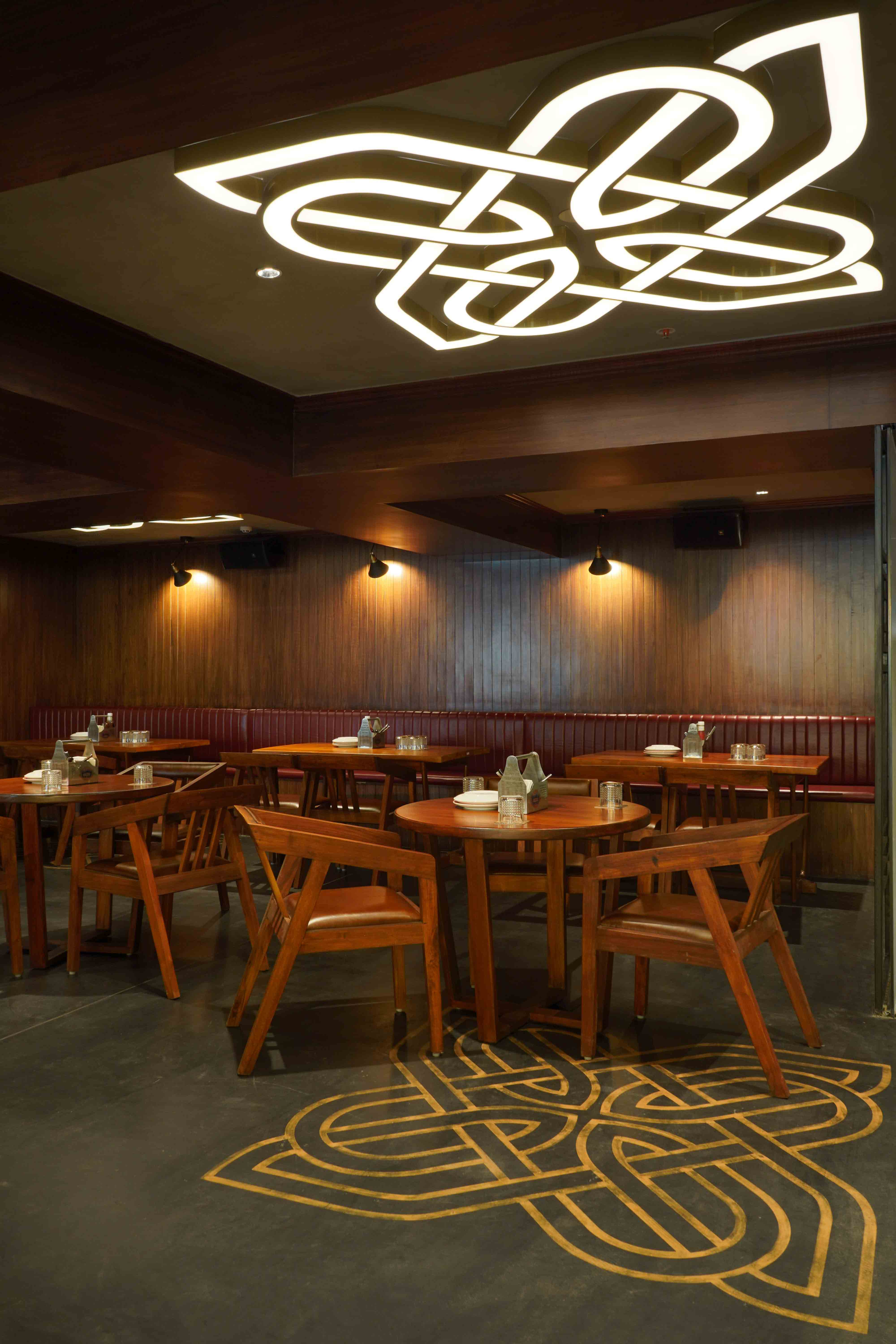 book-table-and-online-reservation-at-down-town-tap-room-brigade-road