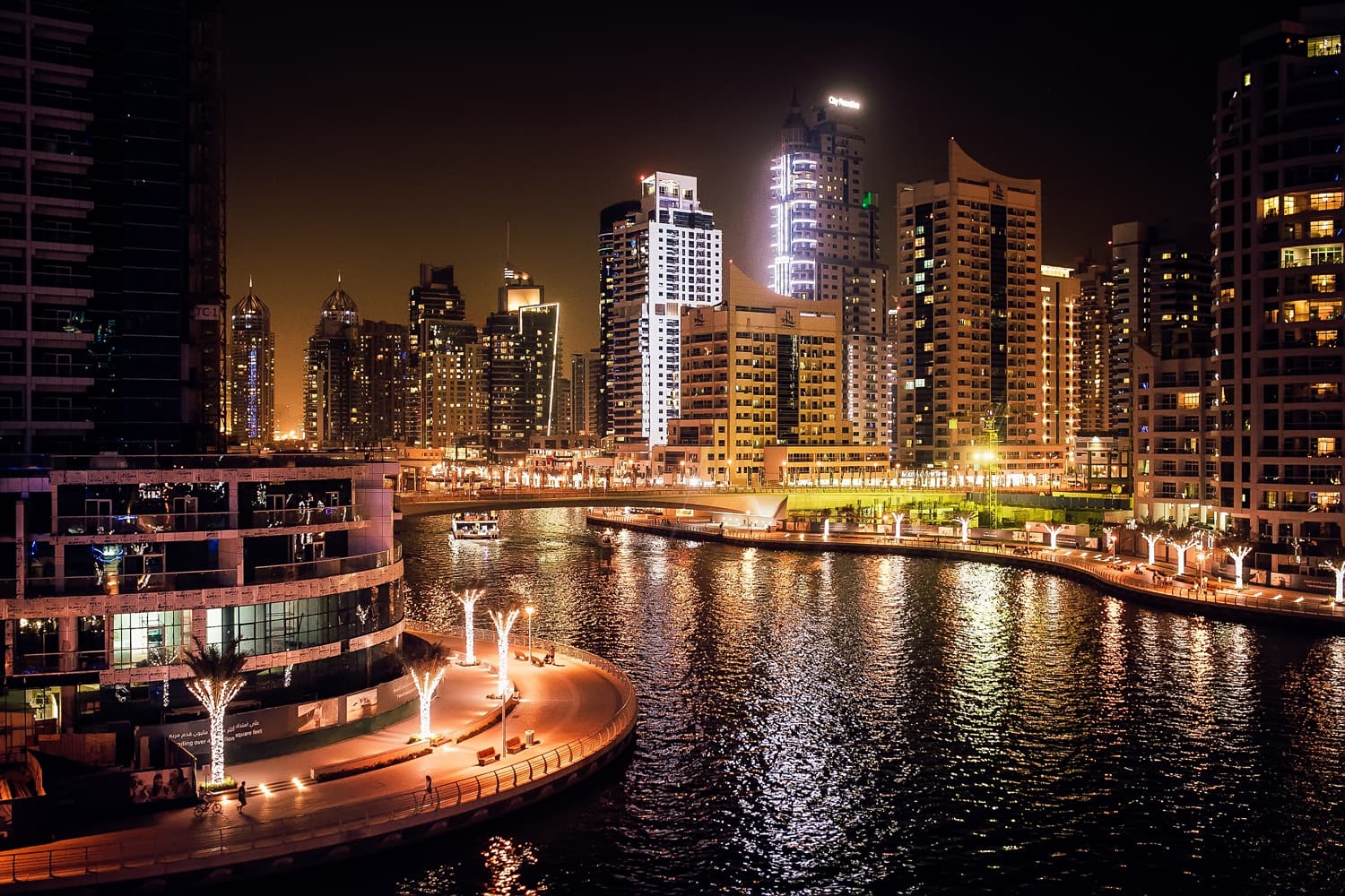 Photos of Urban Lounge InterContinental Dubai Marina, Pictures of