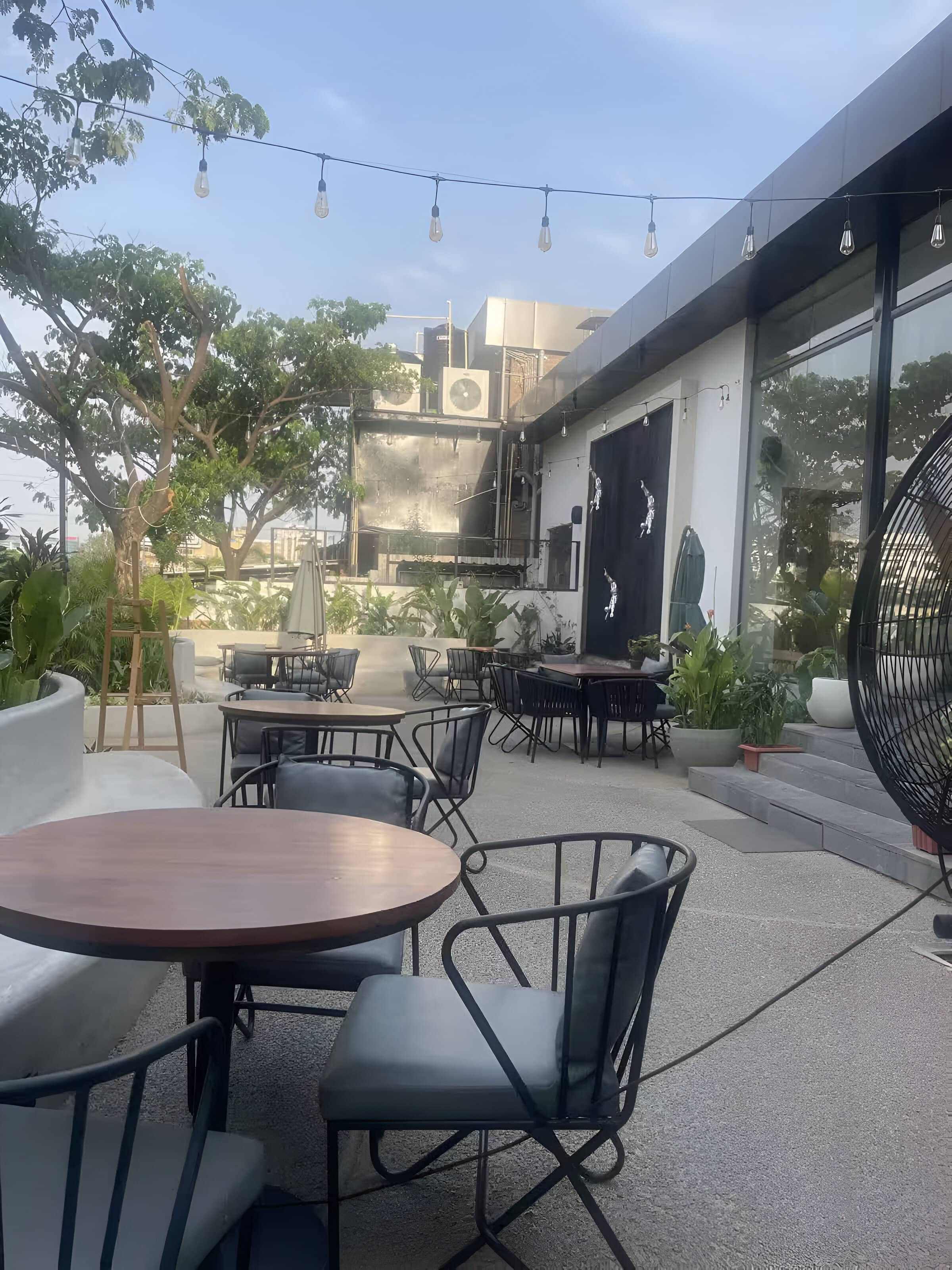 breakfast near me, breakfast Hyderabad, breakfast places near me, breakfast restaurants near me, breakfast spots near me, idli, dosa near me, poha, upma - Amro Cafe - img3