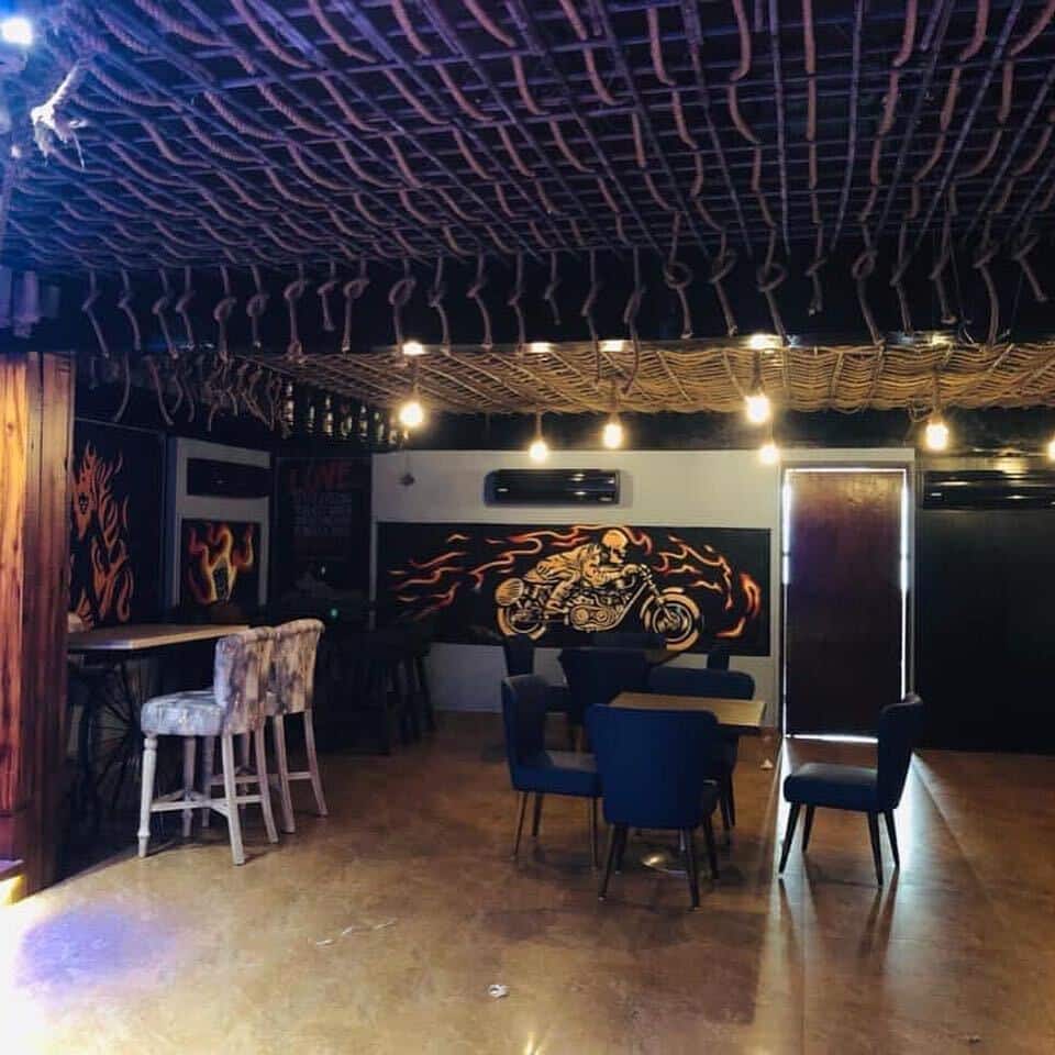 Restaurant image