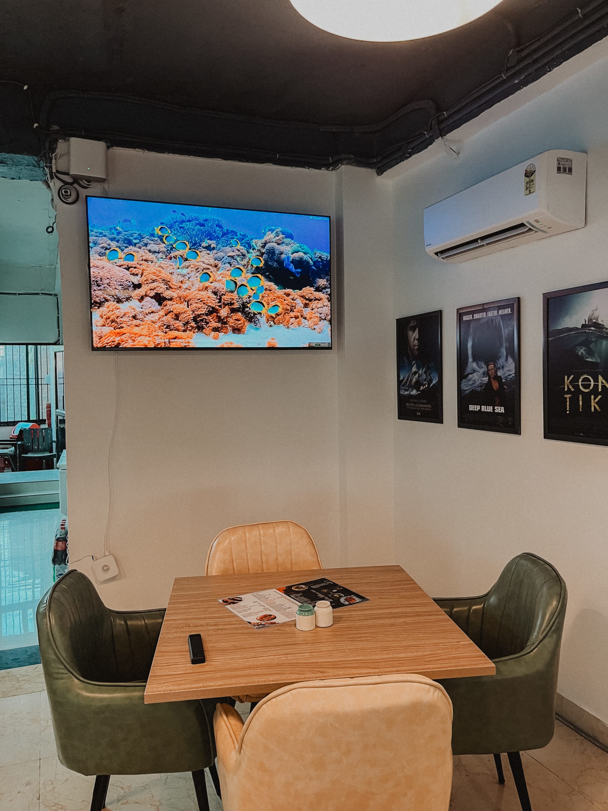 Restaurant image
