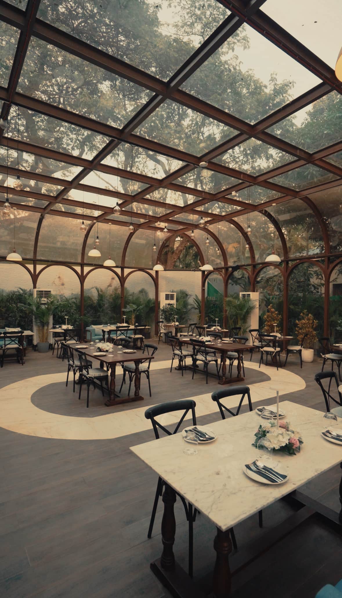 Restaurant image