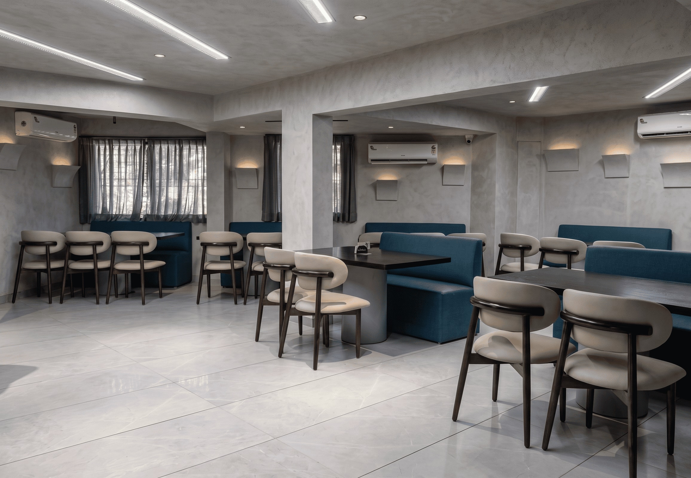 Restaurant image