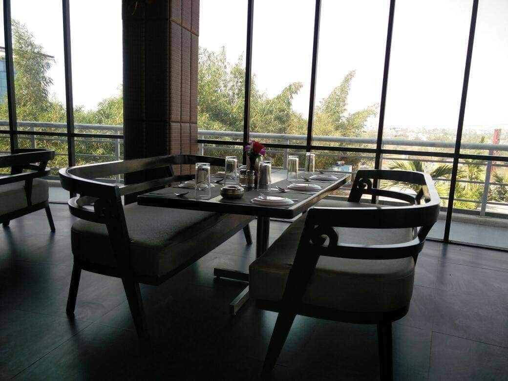 Restaurant image