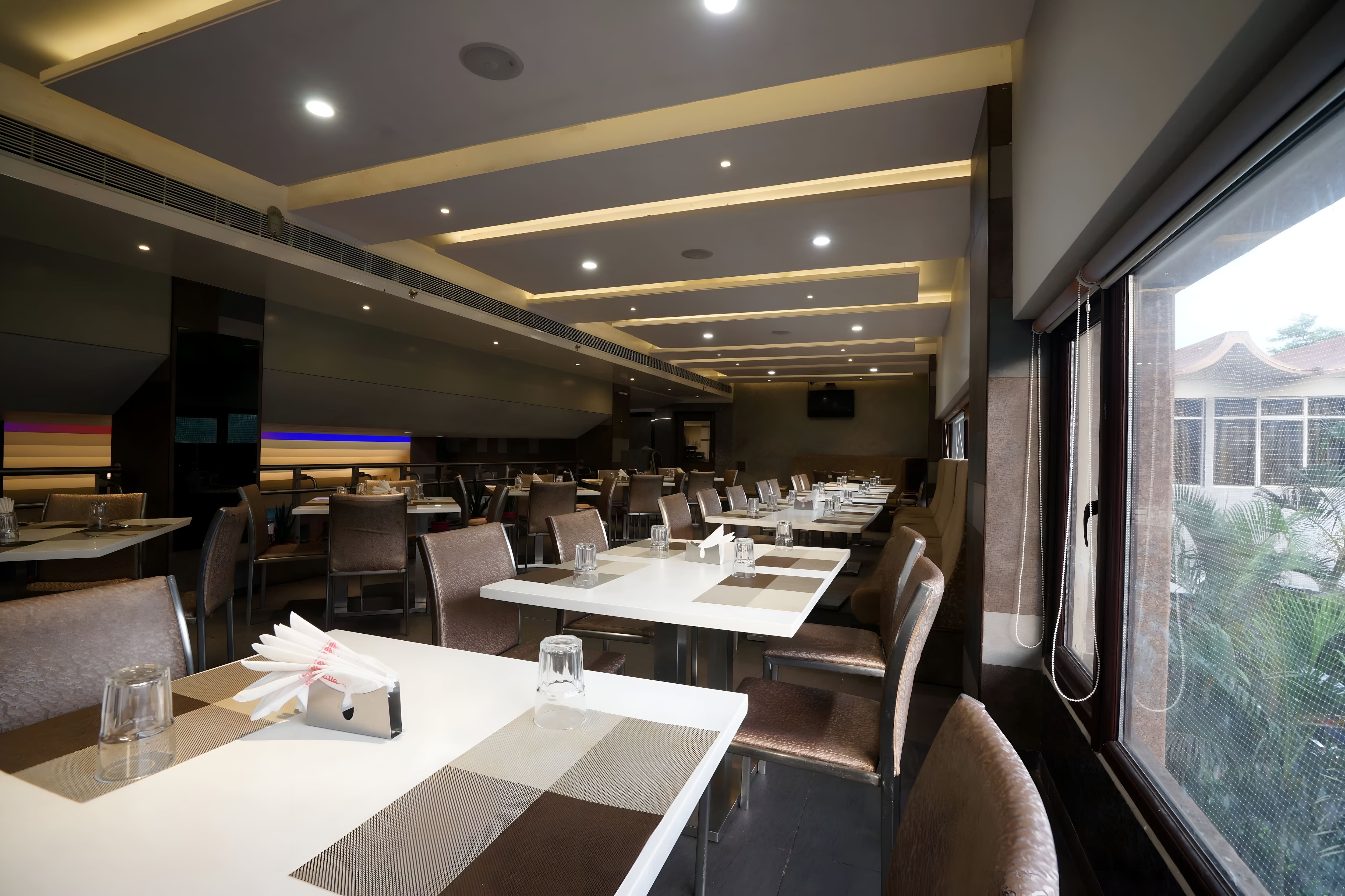Restaurant image