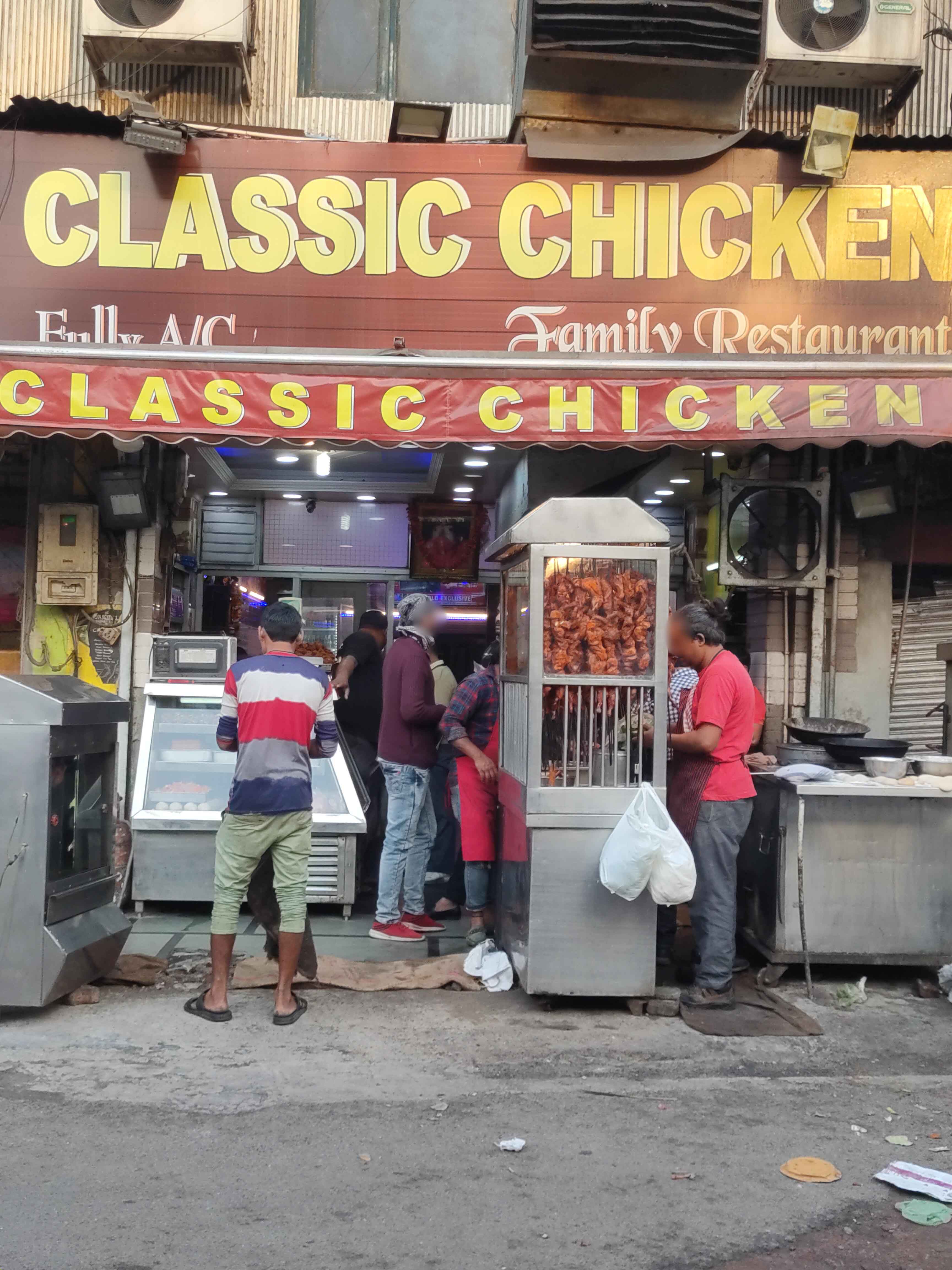 Classic Chicken, Gole Market, New Delhi Zomato
