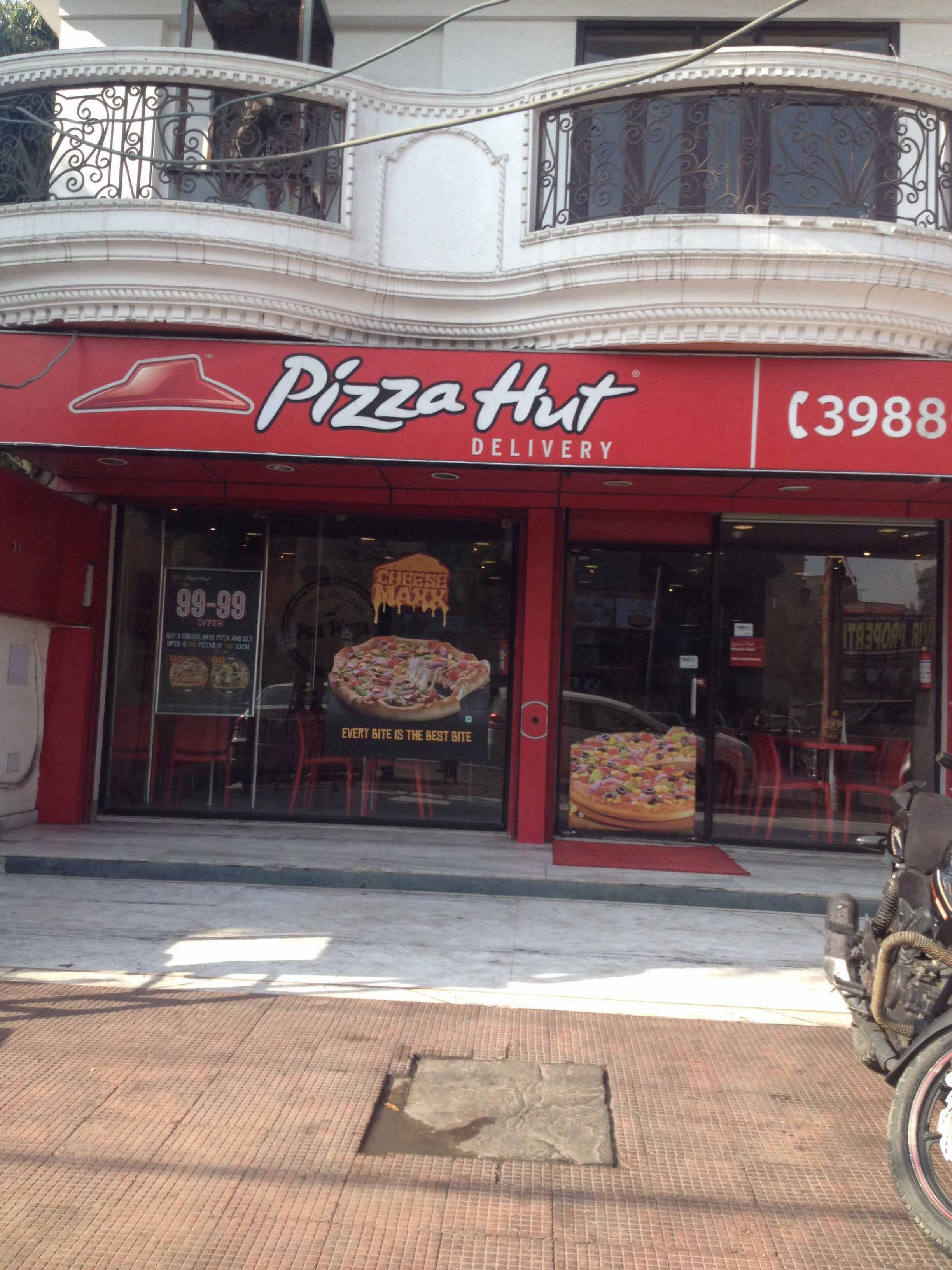 Pizza Hut, Ashok Vihar Phase 2, New Delhi