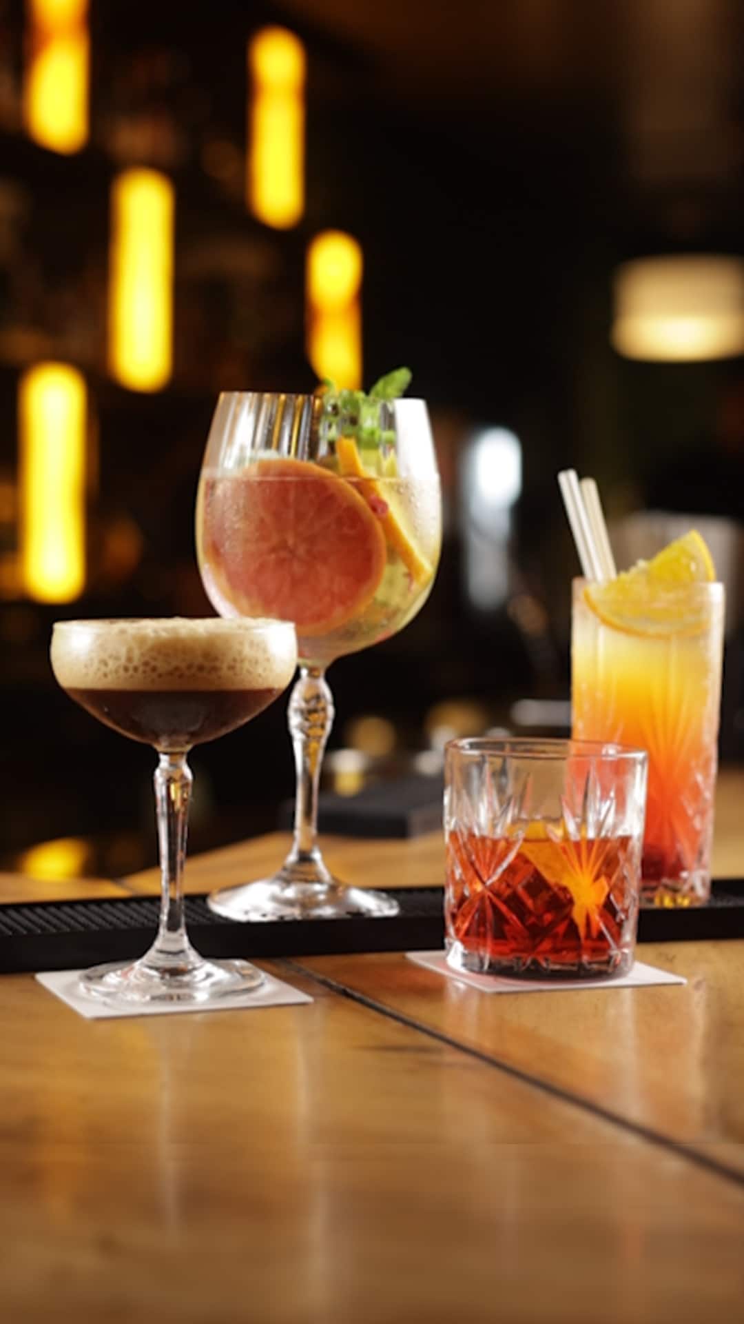 rooftop restaurants near me, rooftop dining near me, rooftop restaurants, rooftop cafe, restaurants on the beach near me - Asilo - The St. Regis Mumbai - img3