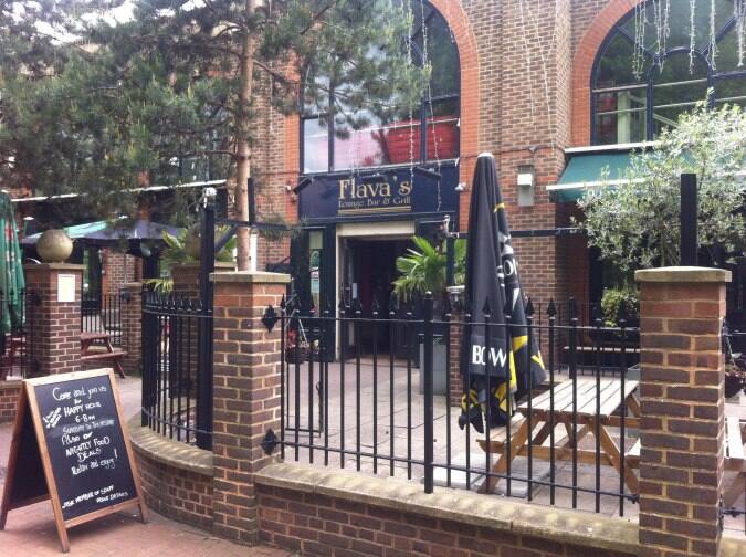 Flava's Lounge Bar & Grill Photos, Pictures of Flava's Lounge Bar