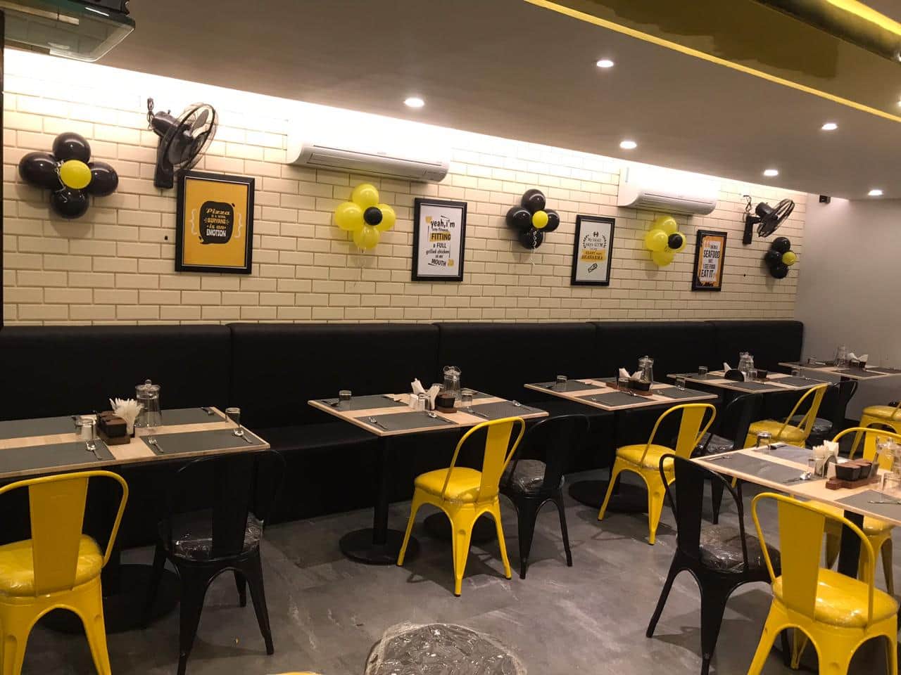 Restaurant image