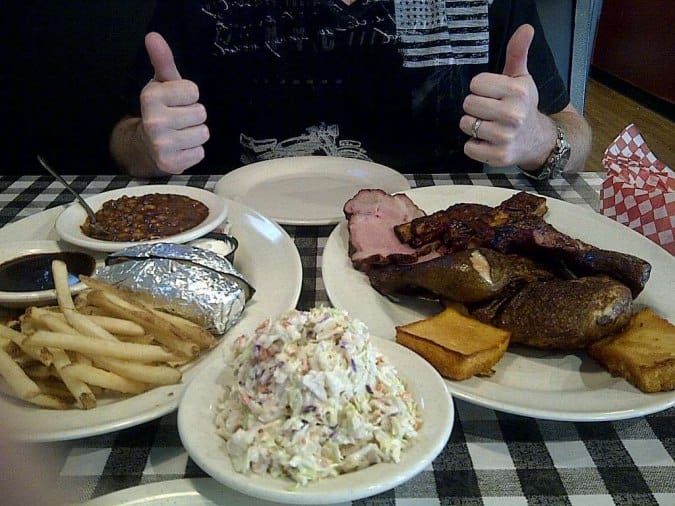 Woody's Bar-B-Q, Deer Ridge, Calgary - Urbanspoon/Zomato