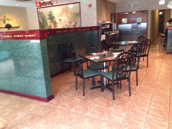 Lom Ling, Lombard, Chicago Urbanspoon/Zomato