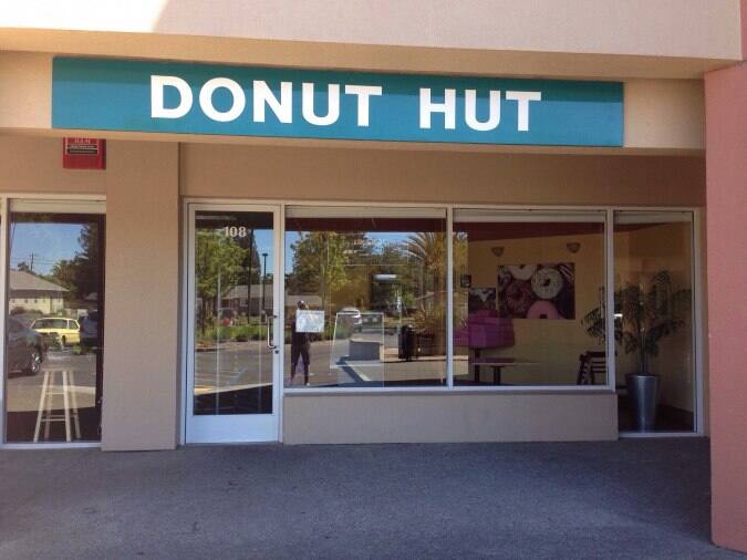 Donut Hut, Windsor, Windsor Urbanspoon/Zomato