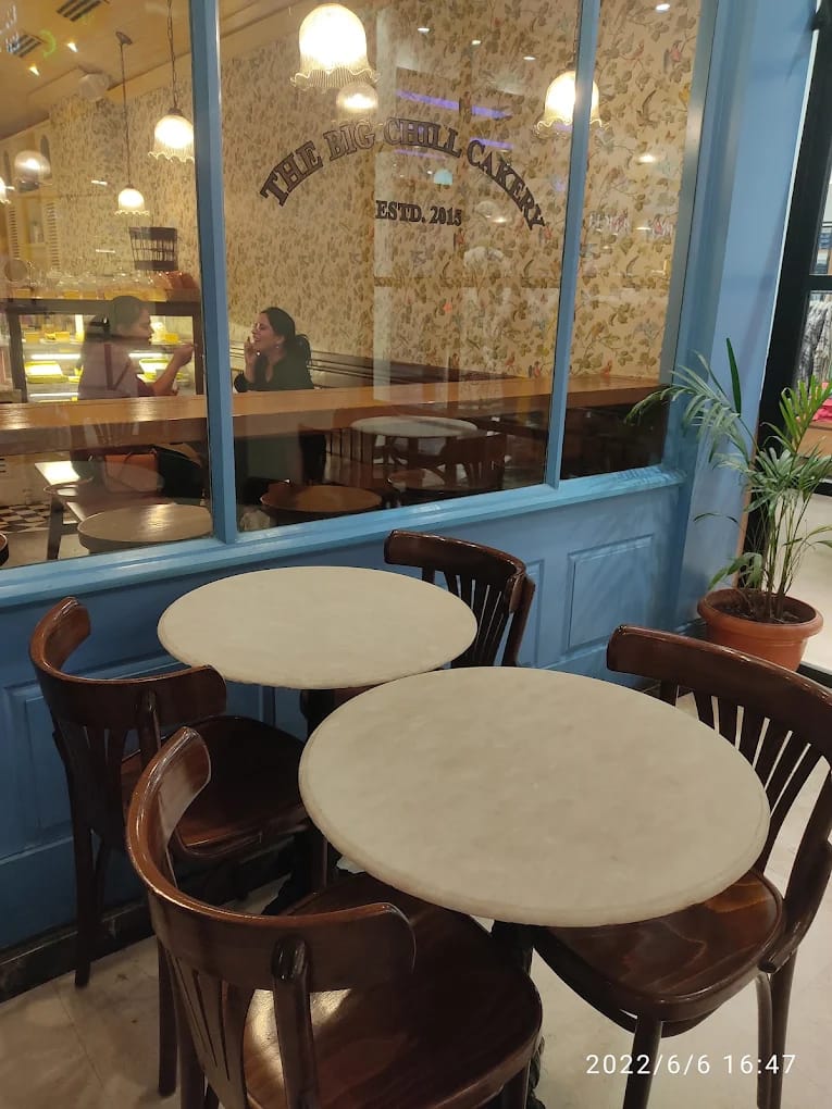 desserts, bakery, cakes, pastries, brownies, cookies, ice cream, cheesecake, tiramisu, cupcakes - The Big Chill Cakery - img4
