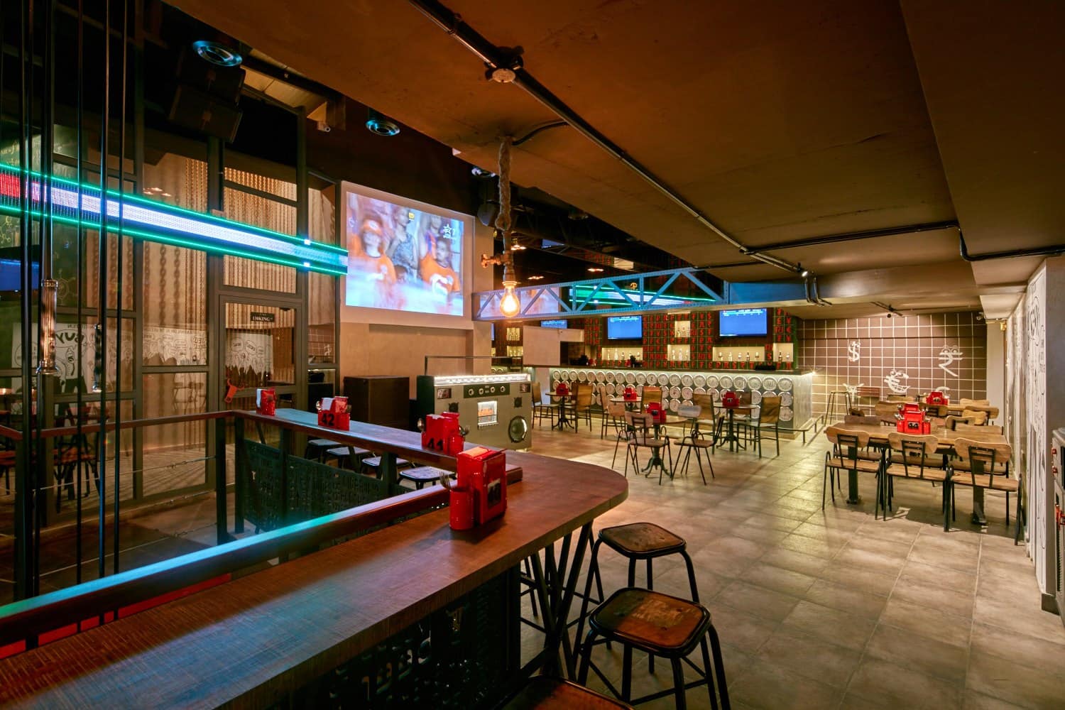 resto bars, bars, pubs, bar and restaurant, cocktail bars - Tipsy Bull - The Bar Exchange - img1