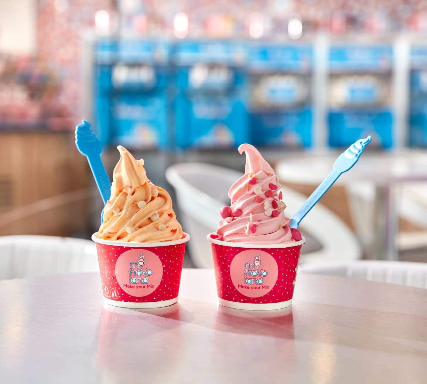 desserts, ice cream, waffles, tiramisu, brownies - Myfroyoland Premium Frozen Yoghurt - img1