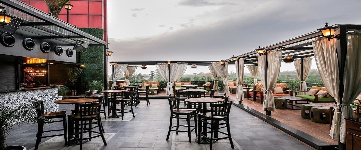 The Horseshoe Bar Exchange, Chandigarh Industrial Area, Chandigarh | Zomato